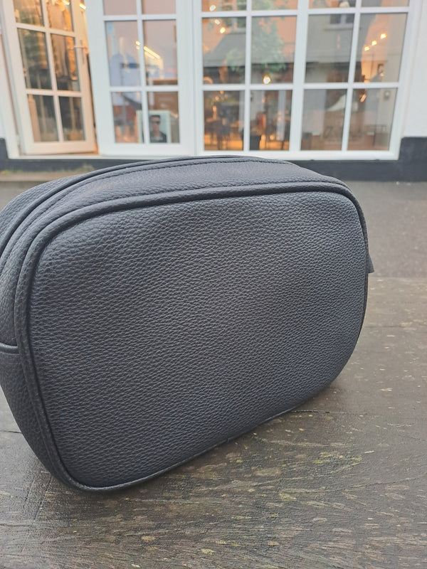 Barbour washbag MAC0465 sort