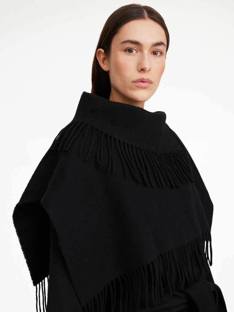 By Malene Birger Turtla Poncho 101809   050