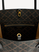 By Malene Birger Abigail 104517 Col. 147