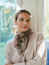 Neo Noir Lolana Paisley Knit Scarf 170741 Col. 976