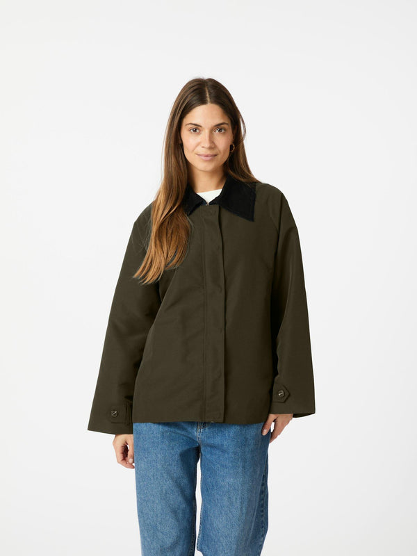 Neo Noir Gatbi Clean Jacket 164226 Col. Dark Green