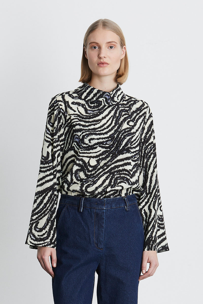 Heartmade Bluse Manta 244 698 0 Sort 108