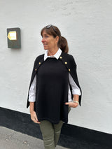 Stenstrøms cape Mary knit Poncho sort