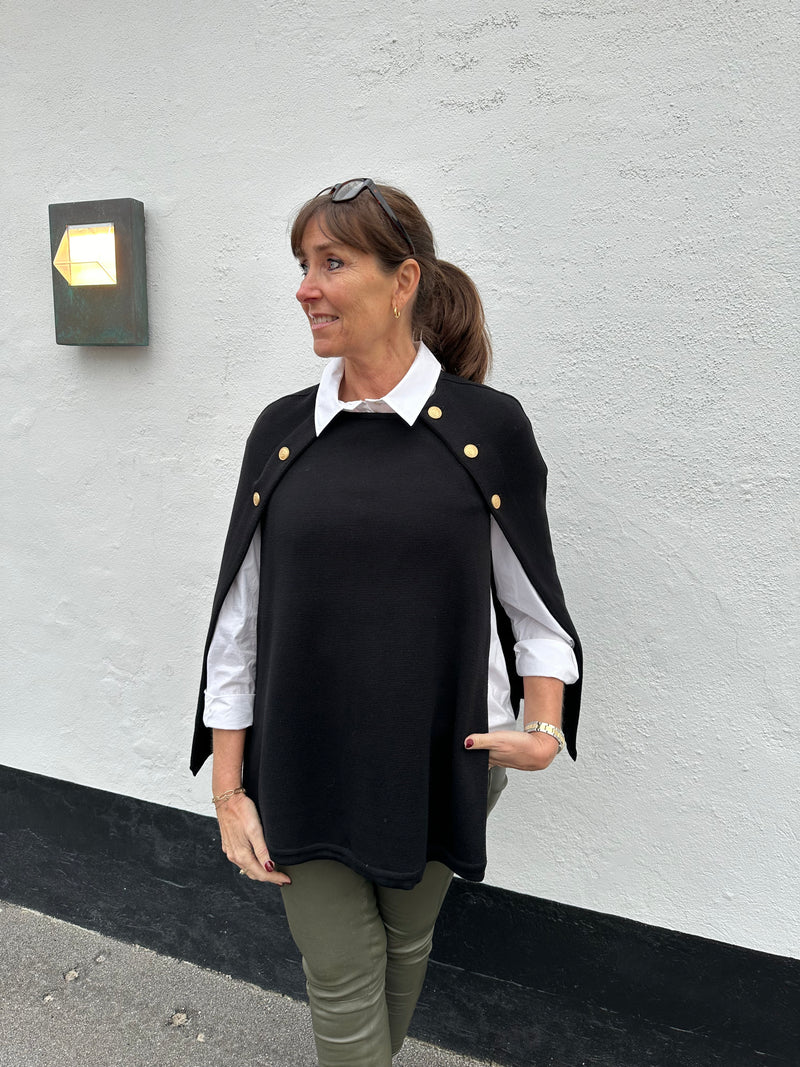 Stenstrøms cape Mary knit Poncho sort