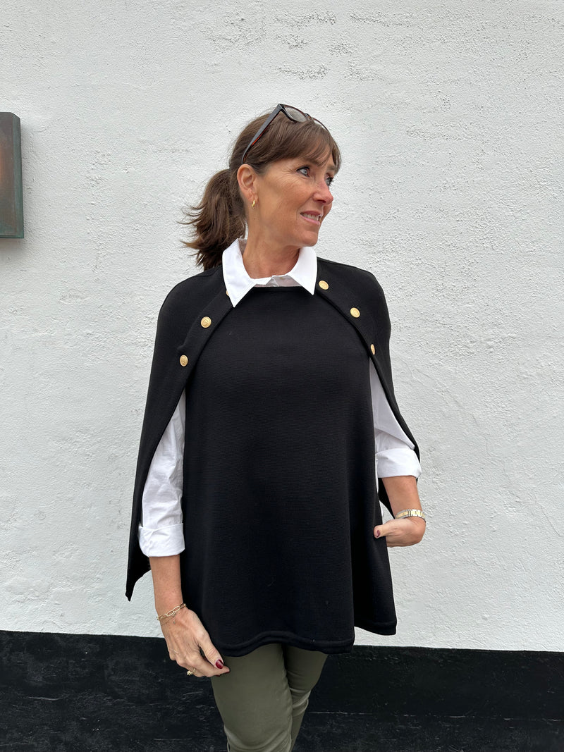 Stenstrøms cape Mary knit Poncho sort