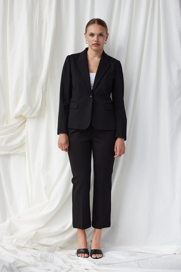 PBO Blazer Bani 1399 Sort 20