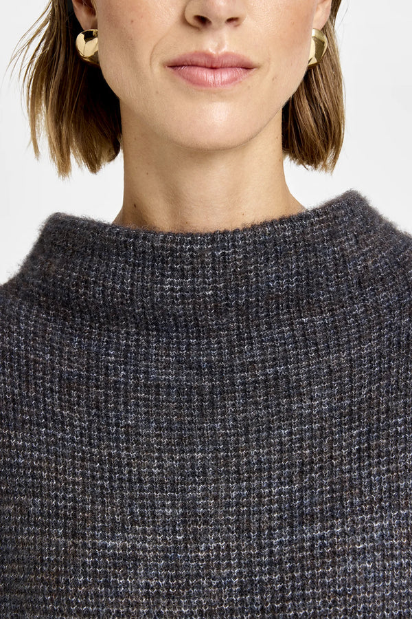 Gustav Coya Knit Cape 59408 3615 Col. 92728