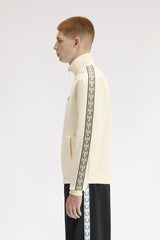 Fred Perry Jacket Tape Track J5557 hvid 34B
