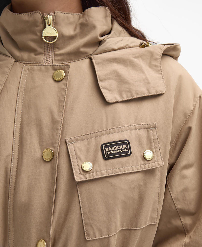 Barbour Jakke B.Intl Roberta LSP0186SN31 Sand
