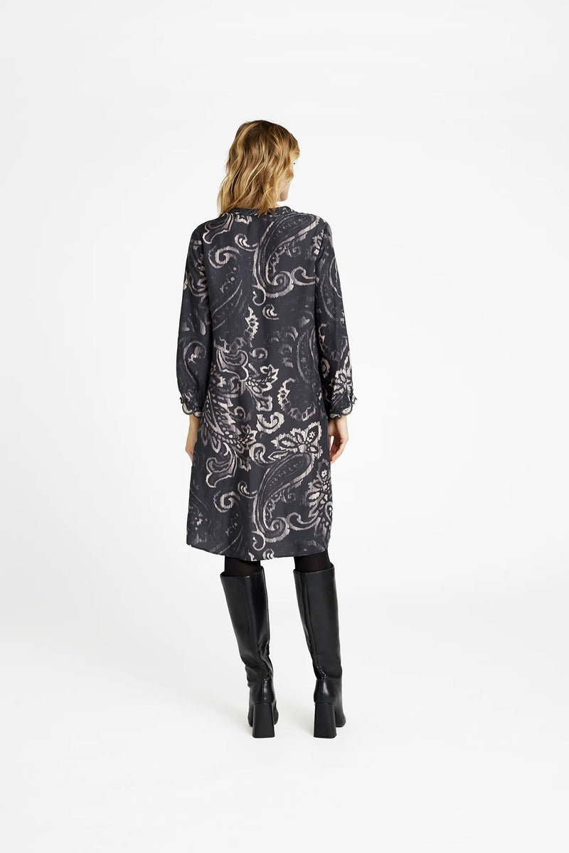 Gustav Madonna Knee Dress 58511 7355 Col.81982