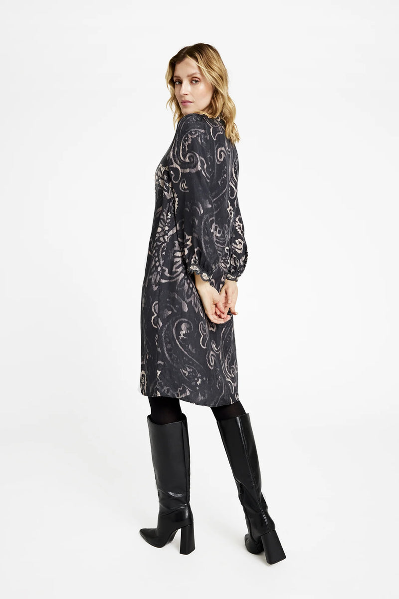 Gustav Madonna Knee Dress 58511 7355 Col.81982