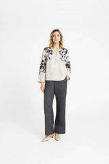 Gustav Naja Embroidery Blouse 58637 7436 Col. 2020