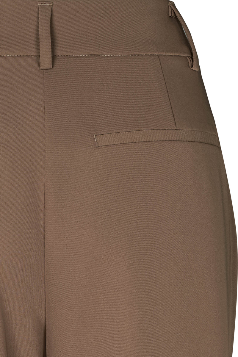 PBO Jakkesæt Mova Blazer og Svea Buks i Elm