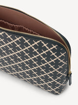By malene Birger makeup pung Bae medium sort/hvid