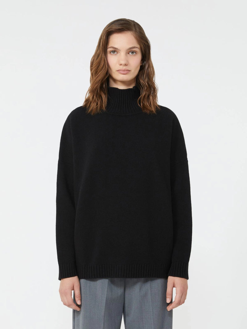 MaxMara Borgia Strik 2525366112600 Col. Sort 013